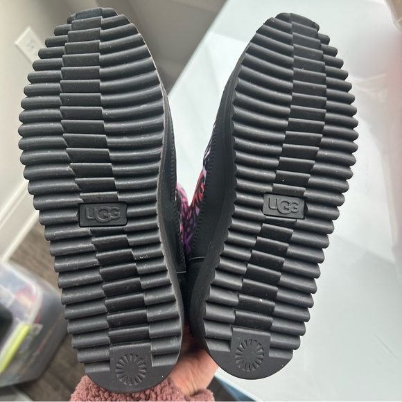 Ugg Ridge Graffiti Pop platform wedge boots size 7 - Picture 6 of 7